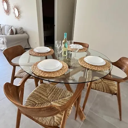 Arena Coral - Main Street - 50m *