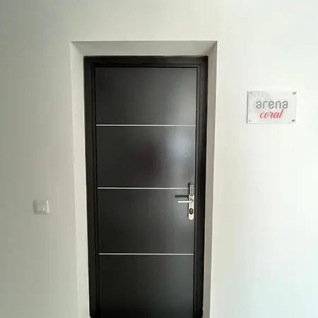 Arena Coral - Main Street - 50m Apartament